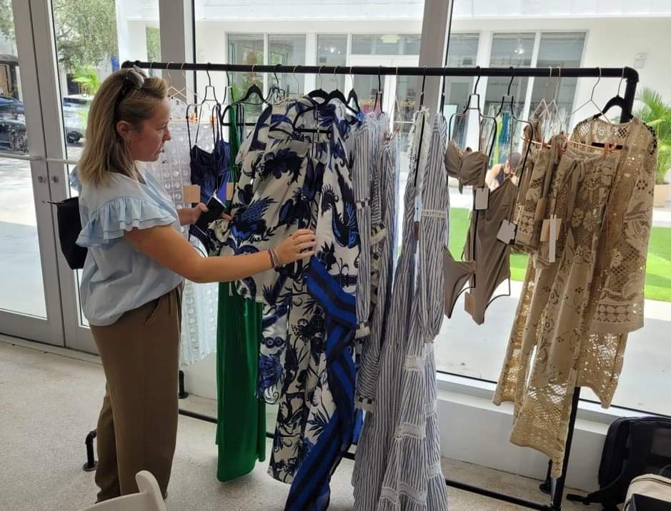 PeruMODA's tweet image. Entérate más aquí 👉🏻 bit.ly/45T1d2m

#PerúModa #PROMPERÚ #MiamiDesignDistrict