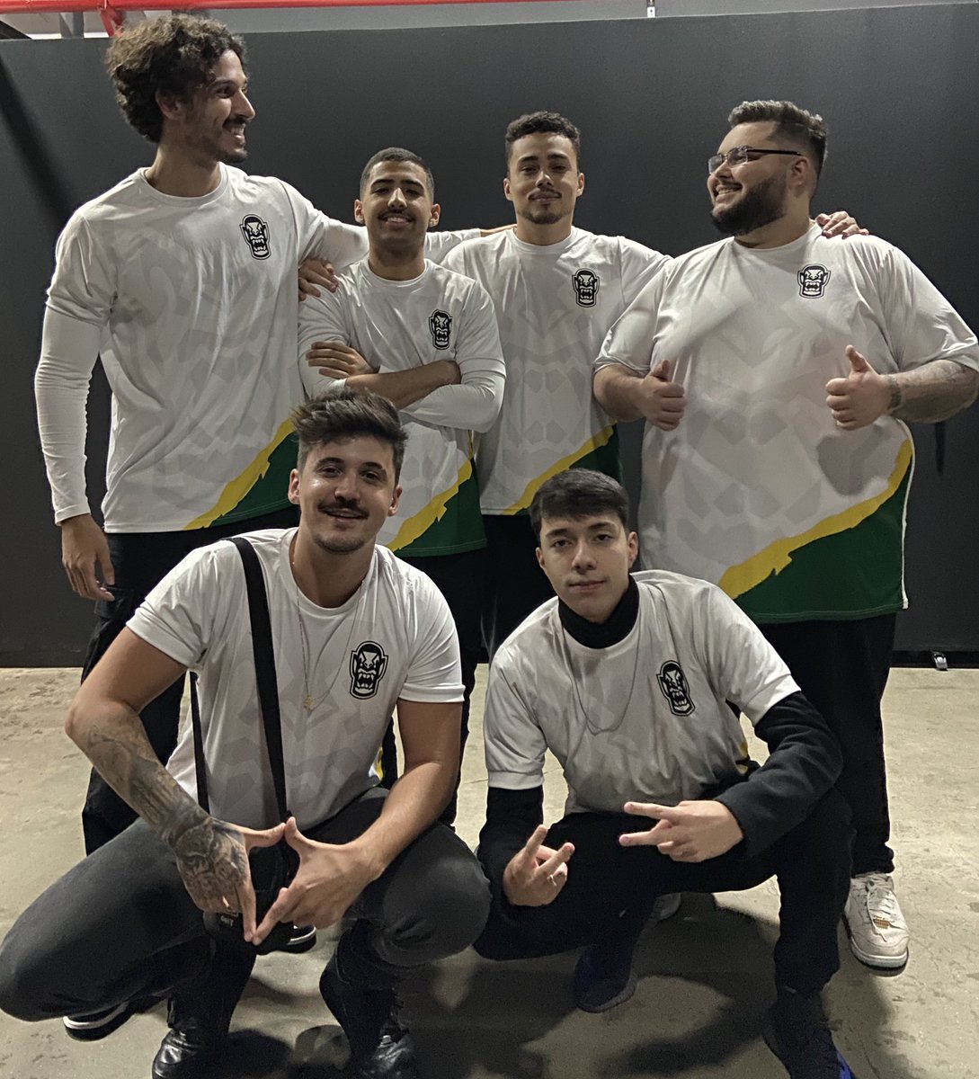 TropiCaosGG's tweet photo. TA OLHANDO PROS FINALISTAS DA VALORANT OPEN AIR!
temos um encontro marcado na final, dia 24/06 e contamos com a sua torcida! 💪🏻
VEM PRO CAOS VEM!
#VemProCaos 🦜 https://t.co/MM2h202H5r
