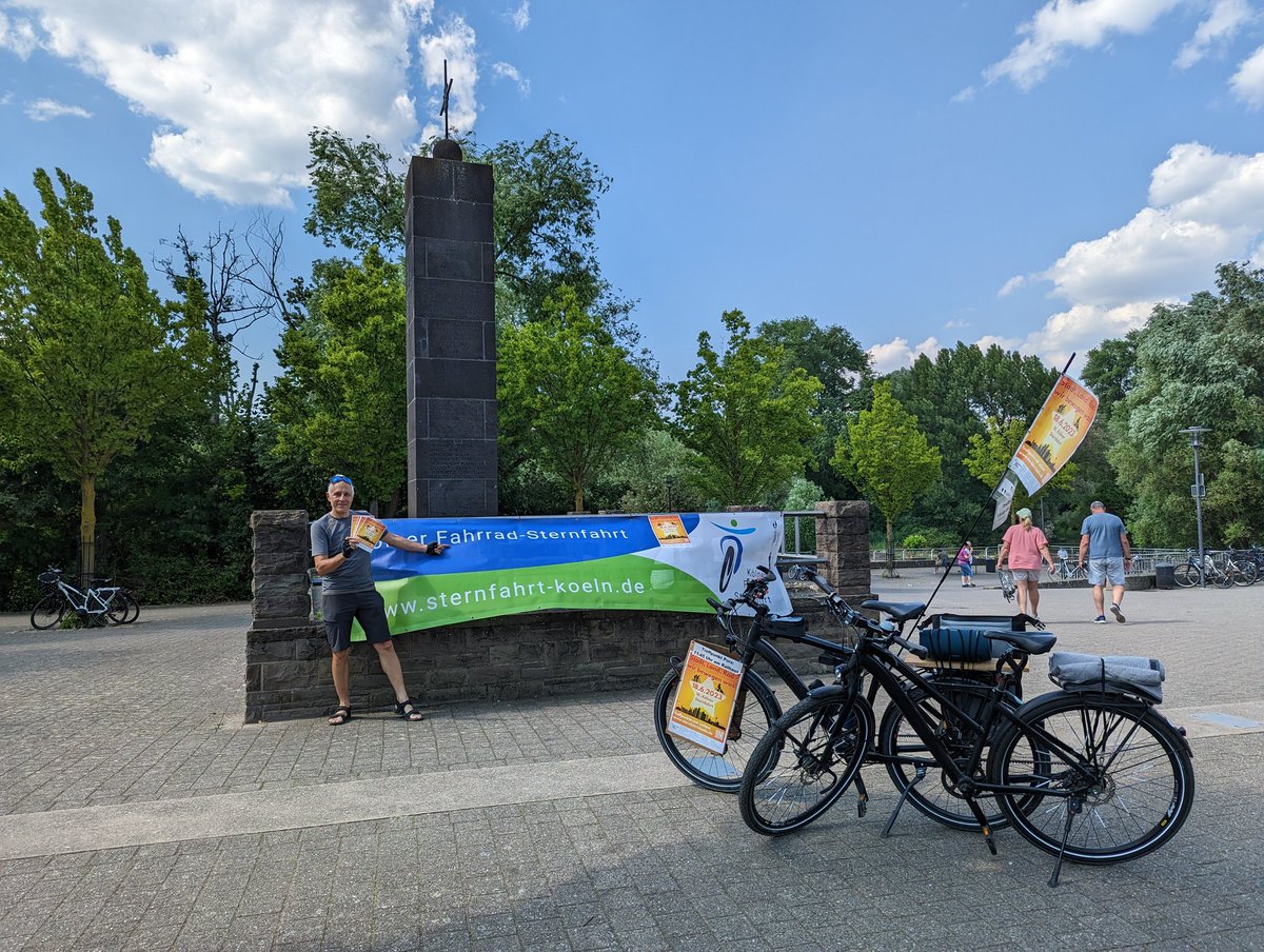 Sonntag, 18.06.2023, startet der Porzer Strahl zur Sternfahrt Köln am Rathaus Porz um 11:45 Uhr. Heute Nachmittag Werbung in der Groov gemacht und motivierendes Feedback erhalten. Weitersagen und unbedingt mitradeln. Details unter: sternfahrt-koeln.de