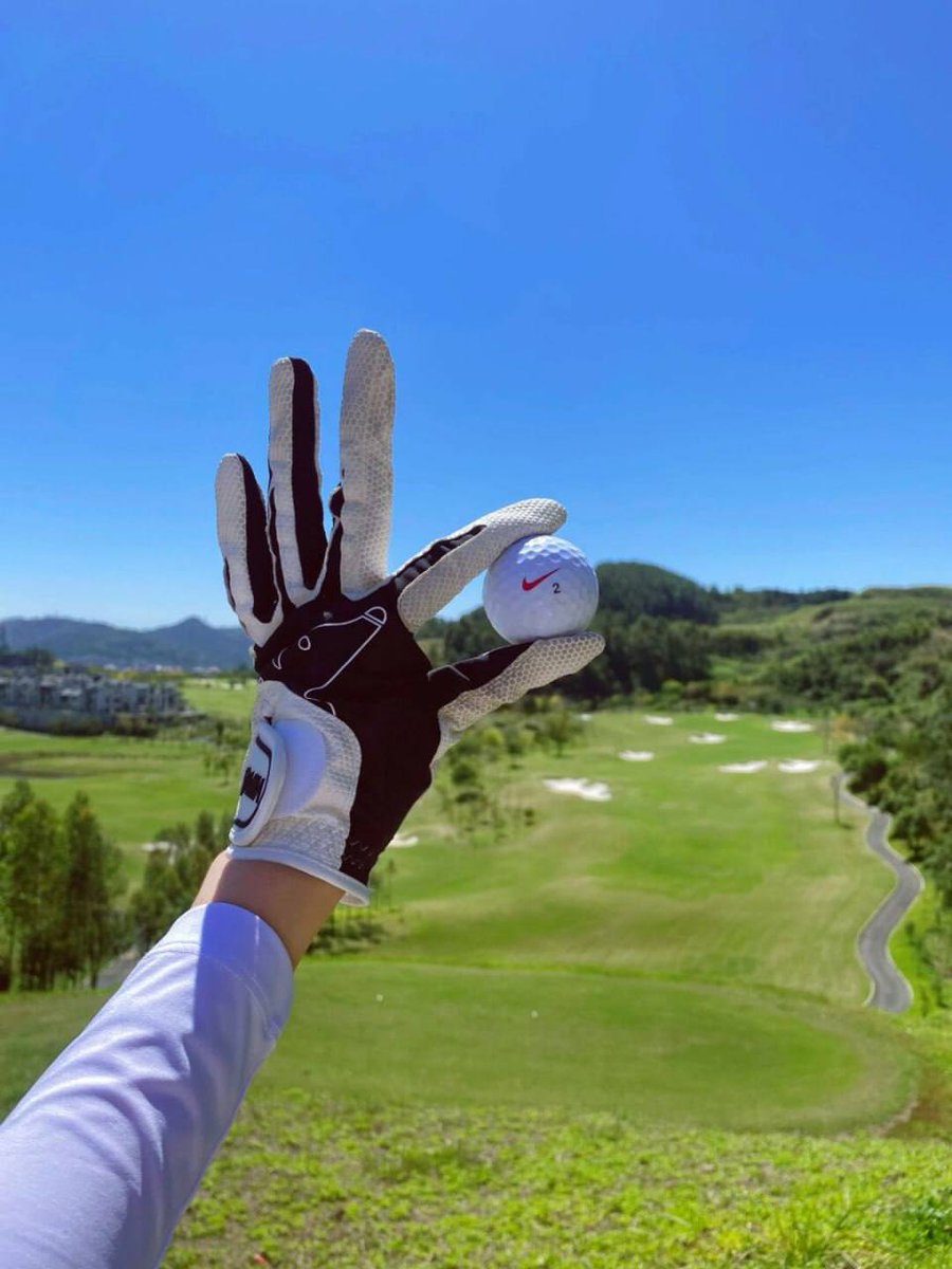 tcbsilzer's tweet photo. #love golfing🏌️‍♂️ https://t.co/RnTk6681Tm