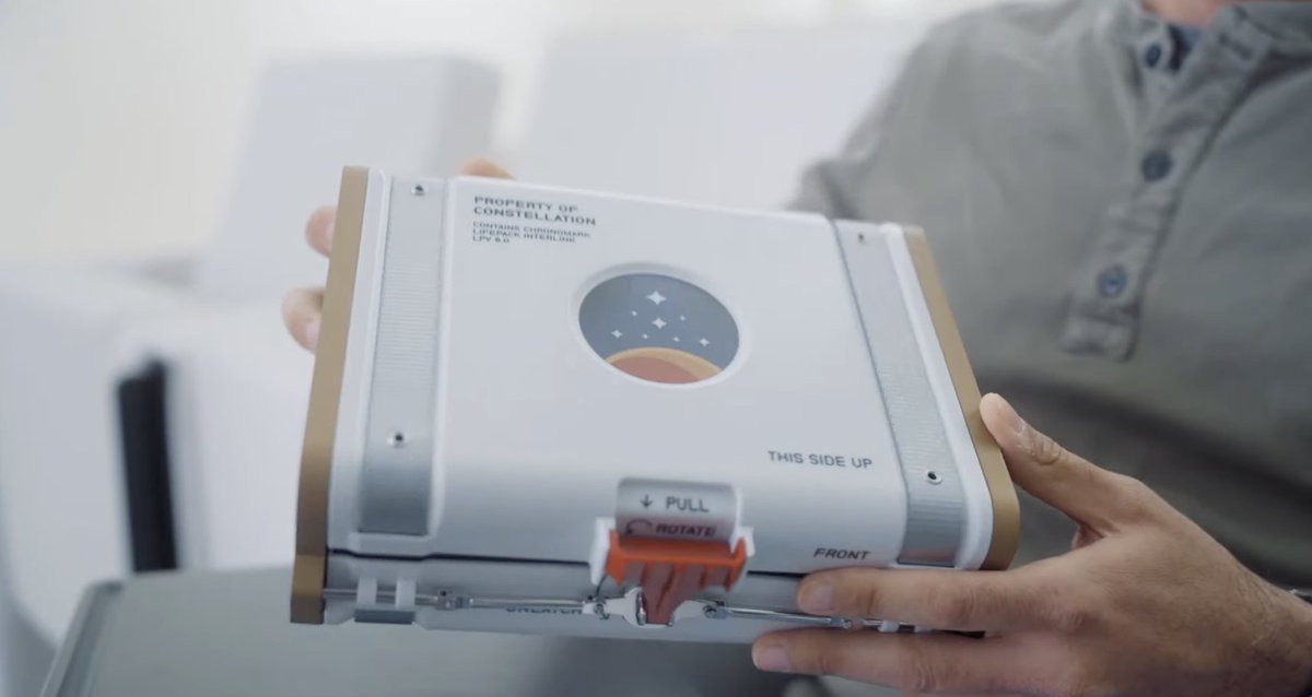 IGN's tweet photo. The Starfield Constellation Explorer's watch will be part of the game's Collector's Edition. 

Also peep that case. #StarfieldDirect #IGNSummerOfGaming https://t.co/4PLnm21JlB
