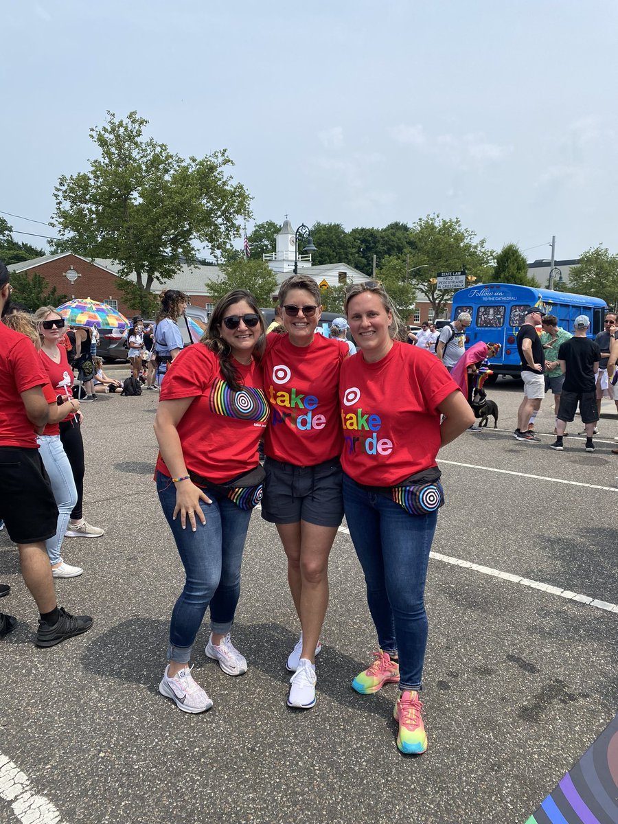 Daniella tweet media