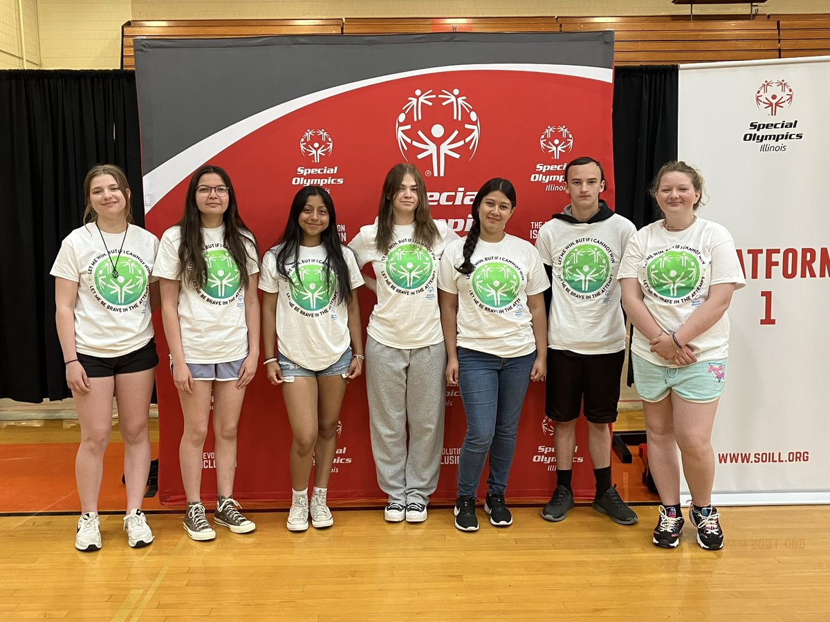 McHenry Key Club tweet media