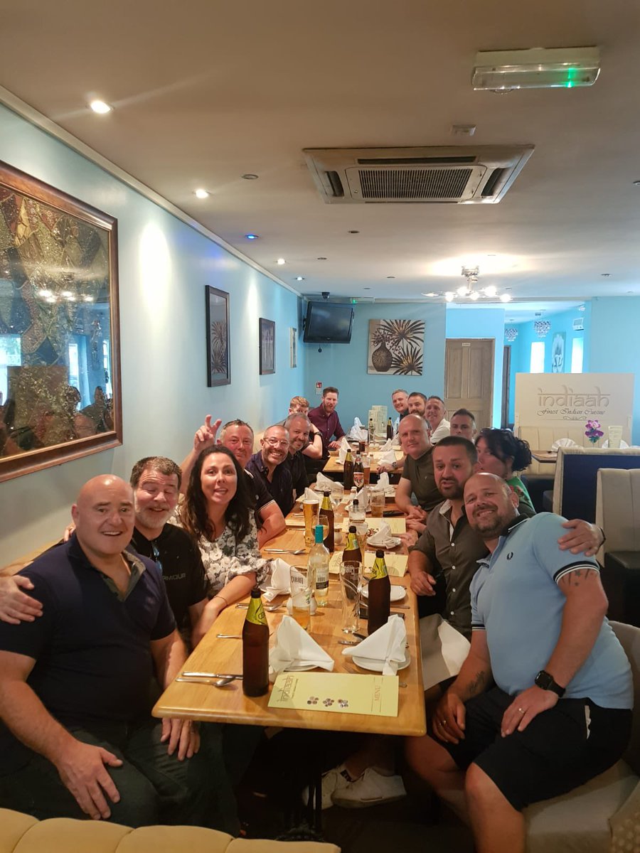 End of season .. coaches night out 💛💙💛💙