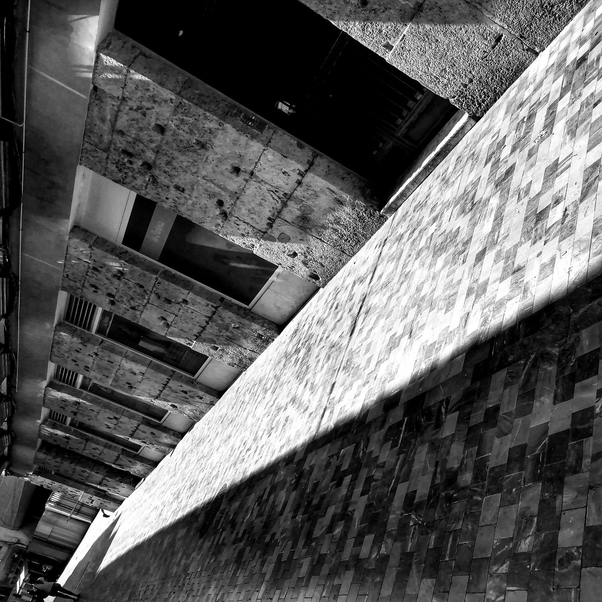AG_Exposed's tweet photo. As the world turns
#blackandwhitephotography
#digginginthearchives https://t.co/yjNP84gYZ9