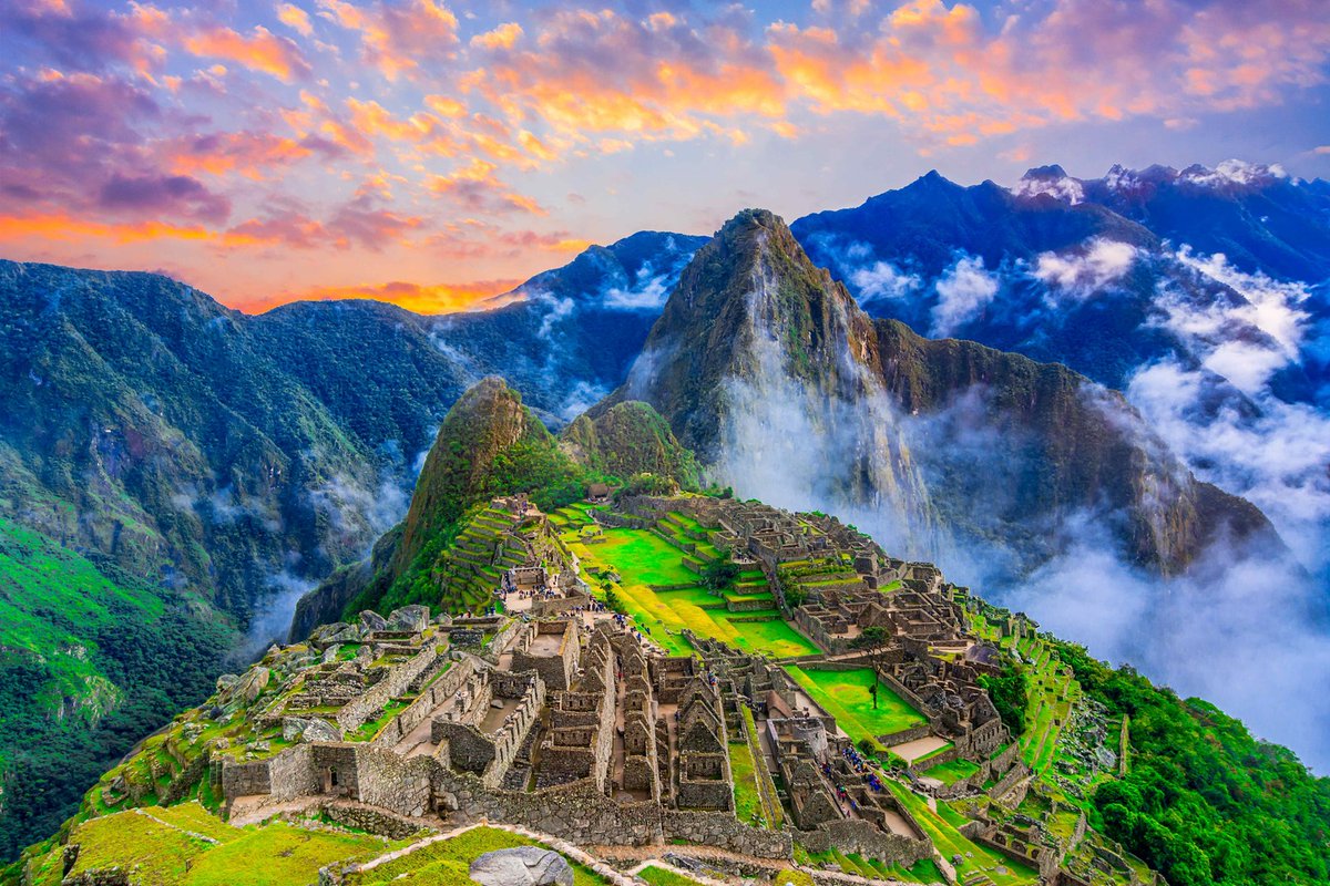 luxtrippers's tweet photo. Welcome to Peru - a land of ancient civilizations, vibrant culture, natural wonders and breathtaking landscapes🦙🌈🏞️
#Peru #MachuPiccu #Tavel #Explore #Nature https://t.co/A81Fyr0TxG