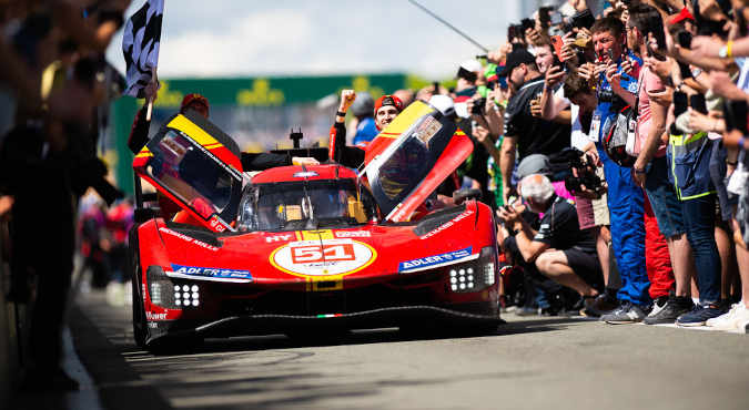 FERRARI TAKES HISTORIC 24 HOURS OF LE MANS VICTORY IN FRONT OF SELL-OUT CROWD smpl.is/75o62

#FerrariWinsLeMans #LeMans24 #sportsnews #racingvictory #speedlive #motorsports