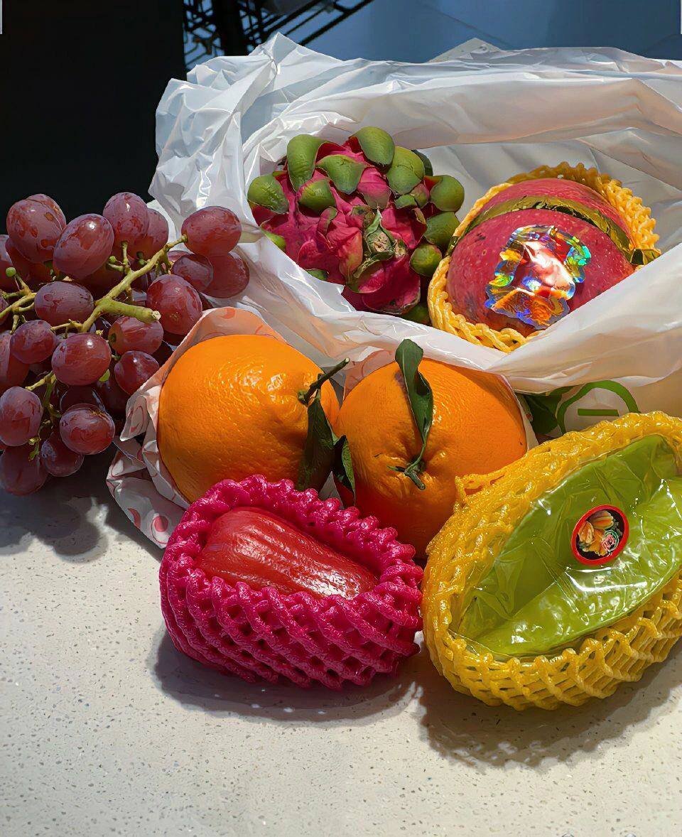 jedcascolan's tweet photo. Good luck with the fruit you buy with your hands are very sweet ~ https://t.co/2E3BfCdoE6