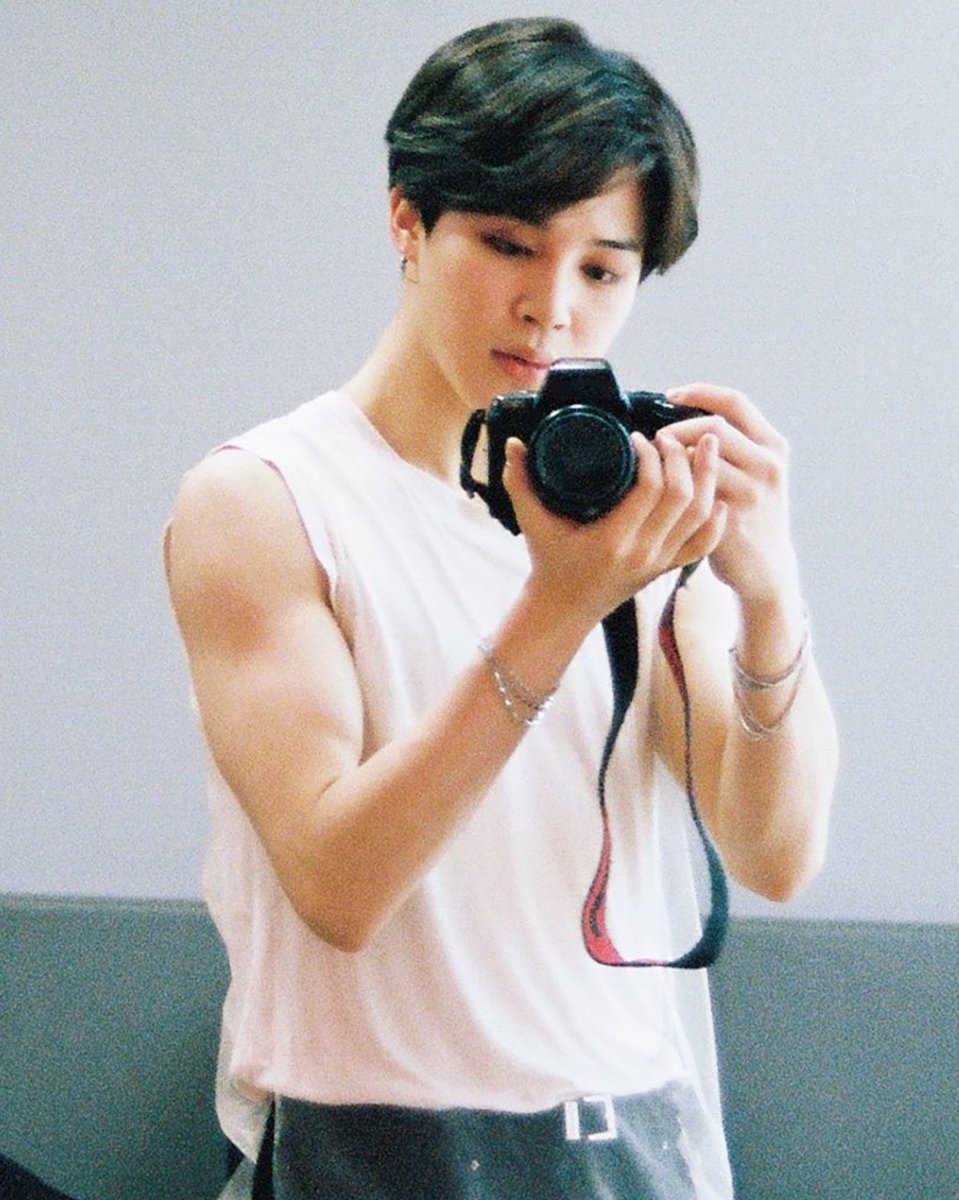 Oh my… Jimin’s arms👀😏

#BTS #BTS_twt #BTSforever #BTSWALLPAPER #BTSで妄想 #BTS交換 #JIMIN #Jimin_FACE #BTSFESTA #Jimin #Jimin_Letter #BTSFesta2023 #JIMINJIMIN #Jimin_Angel_Pt1 #jiminie #BTSJIMIN  #AgustDTourBKK #jiminfanart #BTSJIMIN #Jimin_Letter 
#jiminie #JIMINDAY #suga