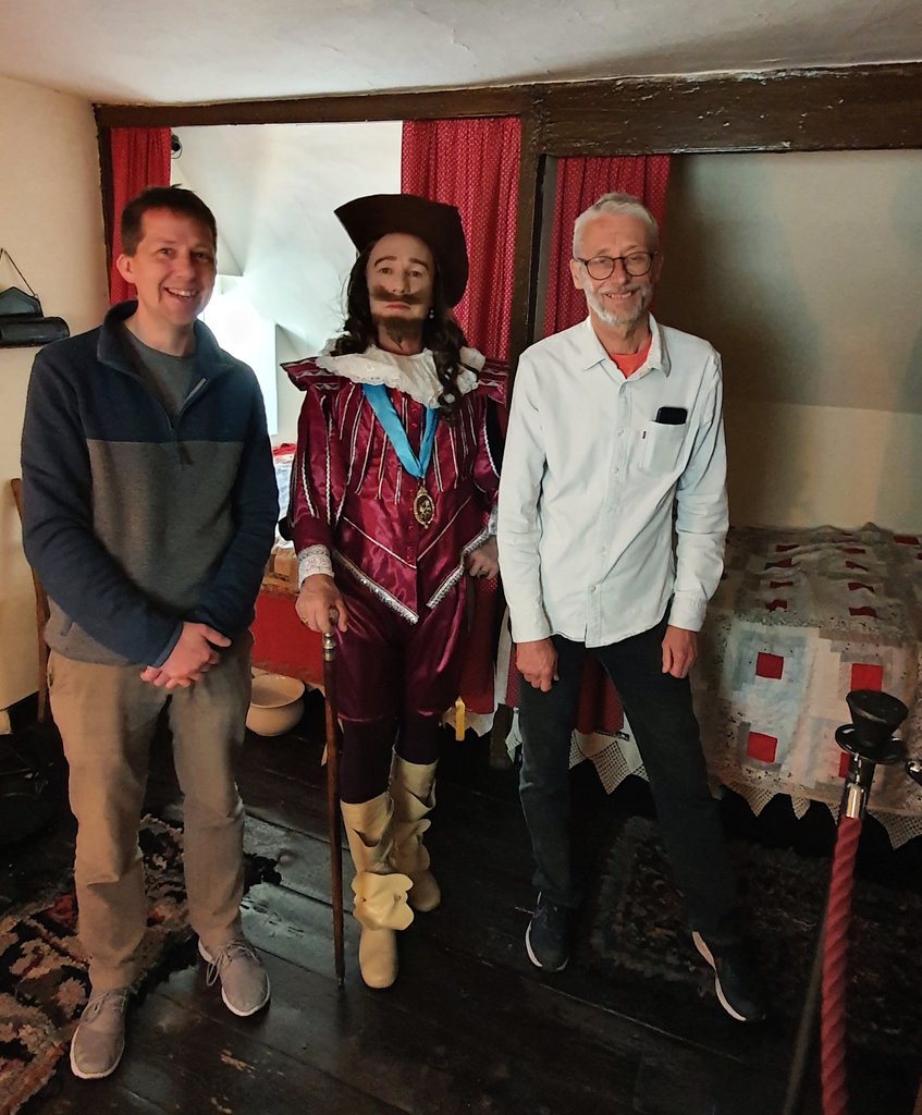 A great honour to be joined on my Great History &amp; Heritage tour of Dunfermline by Councillor Gordon Pryde (Right) <a href="/FifeCouncil/">Fife Council</a> &amp; Mark Macleod manager of Andrew Carnegie Birthplace Museum <a href="/carnegiemuseum/">Andrew Carnegie Birthplace Museum</a>
#Dunfermline #Fife #Scotland #AndrewCarnegie #Carnegie #KingCharles #History