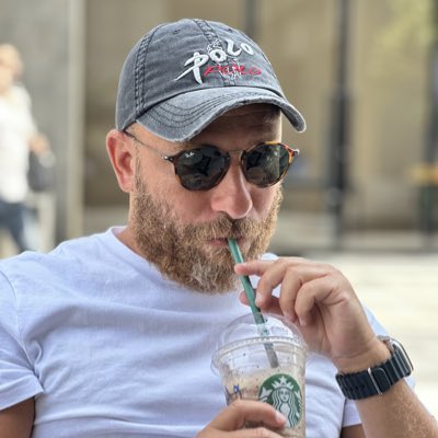 Waelreyad's tweet photo. #NewProfilePic https://t.co/xzYSl5jEaI