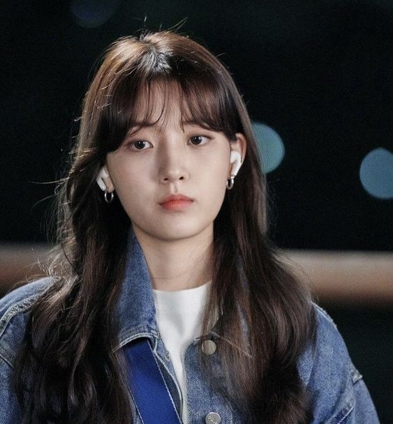 dontplaywthme's tweet photo. “𝐈 𝐰𝐨𝐮𝐥𝐝𝐧’𝐭 𝐦𝐚𝐫𝐫𝐲               “𝐈’𝐝 𝐦𝐚𝐫𝐫𝐲 𝐲𝐨𝐮
  𝐦𝐞 𝐞𝐢𝐭𝐡𝐞𝐫”                           𝐰𝐢𝐭𝐡 𝐩𝐚𝐩𝐞𝐫 𝐫𝐢𝐧𝐠𝐬” https://t.co/eygmi43w9B