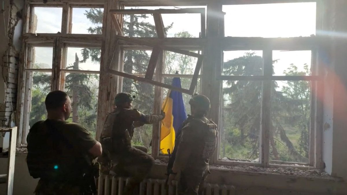 senguptacanada's tweet photo. #Russia-Ukraine War: #Ukrainian Army has #regained control of a #frontline village along the front line between #Zaporizhzhia and #Donetsk. https://t.co/b8WU1roMTj