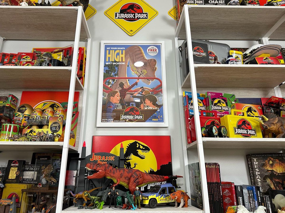 Happy 30th Anniversary, Jurassic Park!

#collectjurassic #jurassicpark #jp30 #jurassicpark30thanniversary #toys #toycollector #vintage #vintagecollector #retro #thenineties