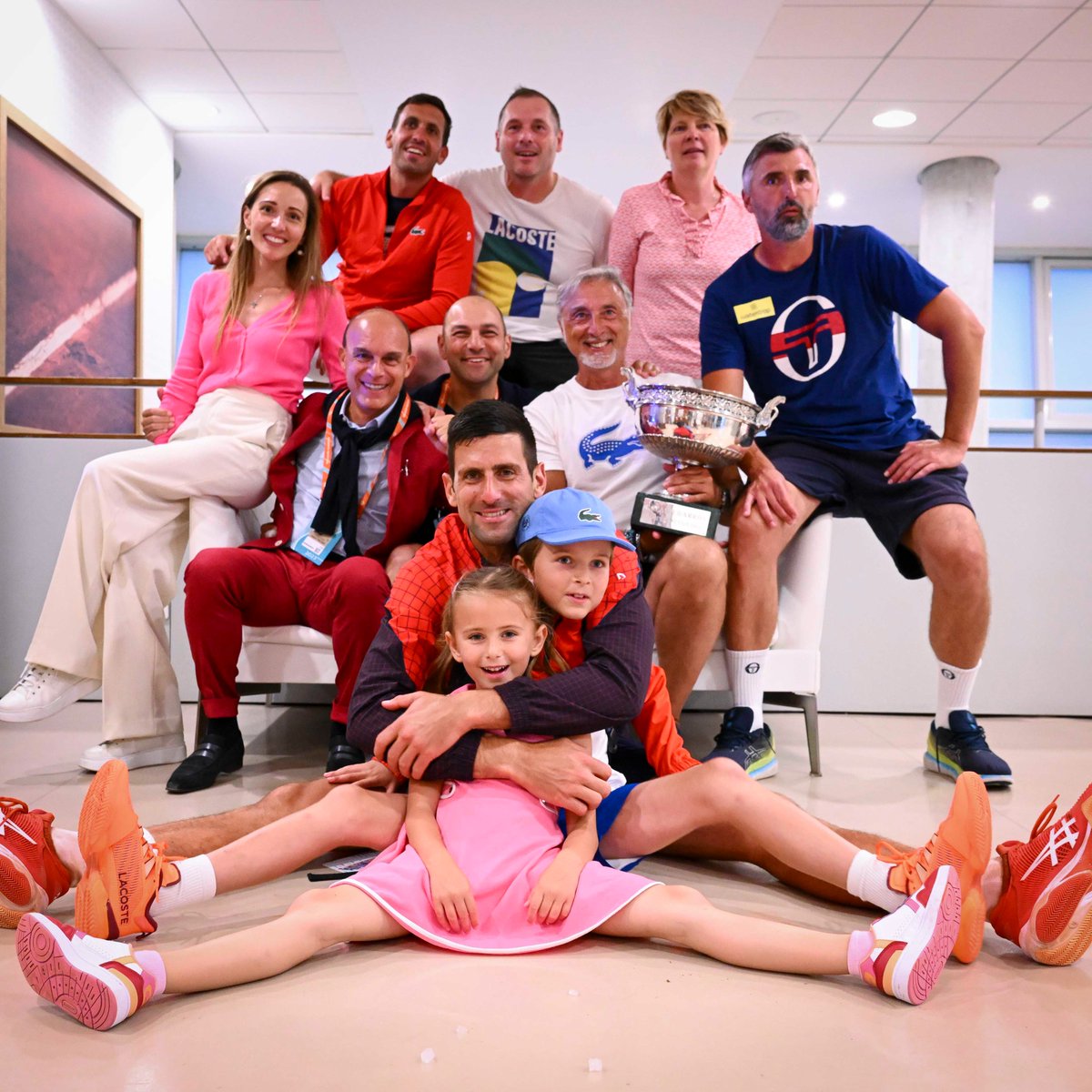 rolandgarros's tweet photo. 🧡

#RolandGarros https://t.co/k2OpLzblL7