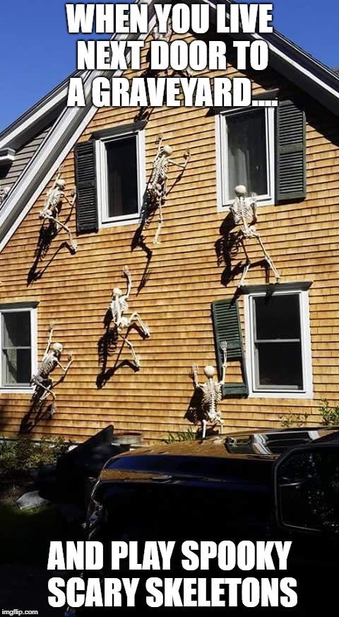 We're being invaded honey #bloodybathmat #horrorjunkie #scarymovies #horrorfamily #hehe #terror #spookyart #spooky

-Posted by OneUp