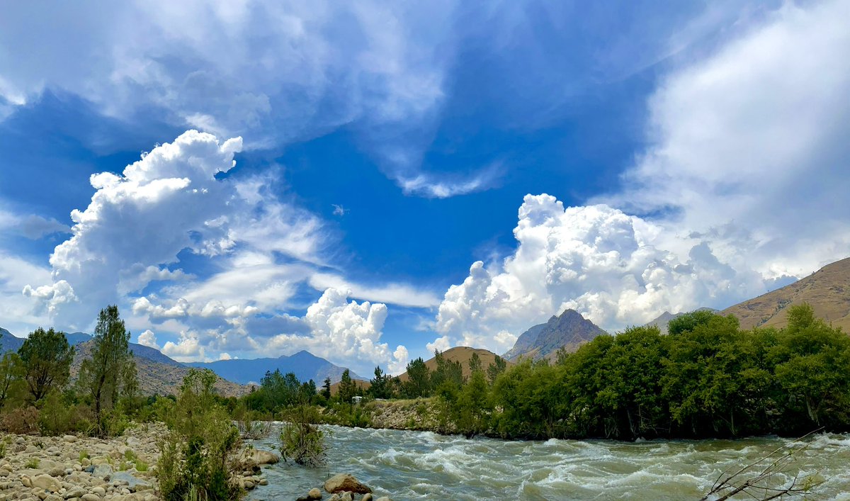 goraftingdotcom's tweet image. Big views from the Kern River #kernriver