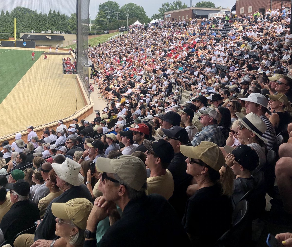 Most impressive thing today is how the @NCAABaseball #1 team in America🇺🇸 manhandled the competition.

Nearly as impressively, it’s bottom of the 9th in a game with a foregone conclusion, and not a single @DemonDeacons fan has left the #Couch⚾️🛋️!
#DiamondDeacs💎🎩 #OmahaBound