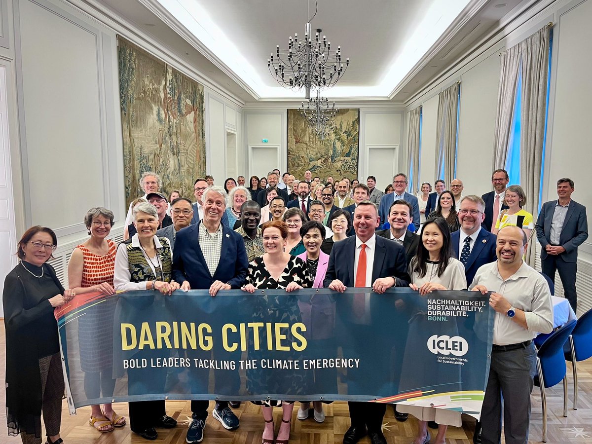 Great to see so many familiar faces finally in person in Bonn, Germany for the #DaringCities 2023 Dialogues!
@ICLEI and @BonnGlobal are excited for two full days of discussions about just transition and equitable #ClimateAction!