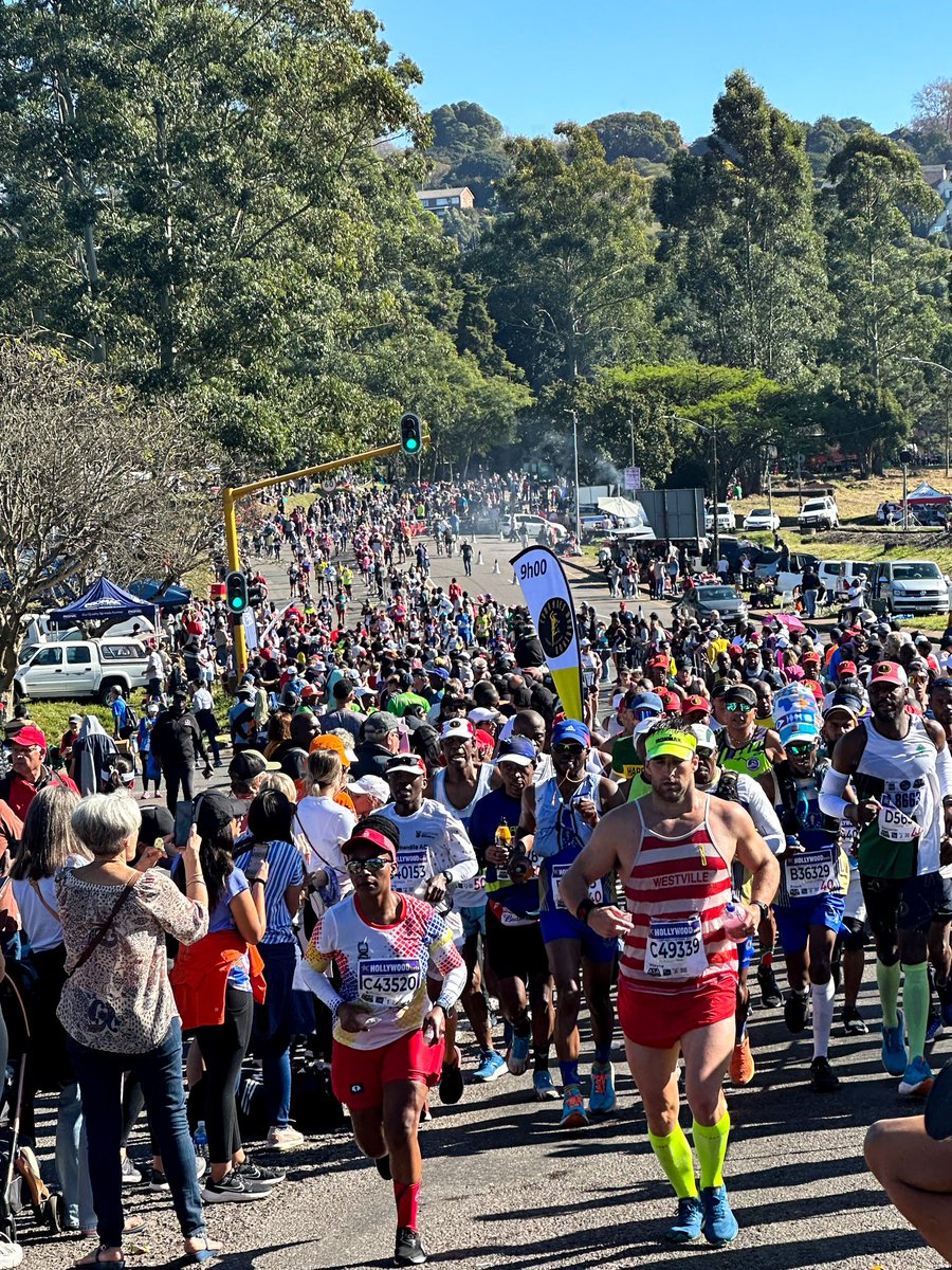UlrichJvV's tweet photo. It has been an epic day out on the roads of KZN with my mom and sister supporting my dad running his 29th Comrades Marathon! Massive respect for all runners, and it was so awesome meeting some of you along the route! 😁🔥👟 #ComradesMarathon2023 #Comrades2023 https://t.co/Dfi9XxMBMv