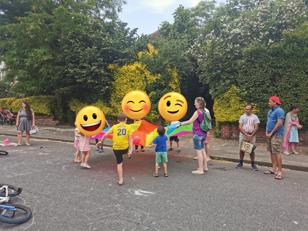 What a fantastic afternoon at the Burnt Ash Hill play street. Thanks to the organisers, stewards, parents and kids. Show what community can be when you have motor traffic free streets.