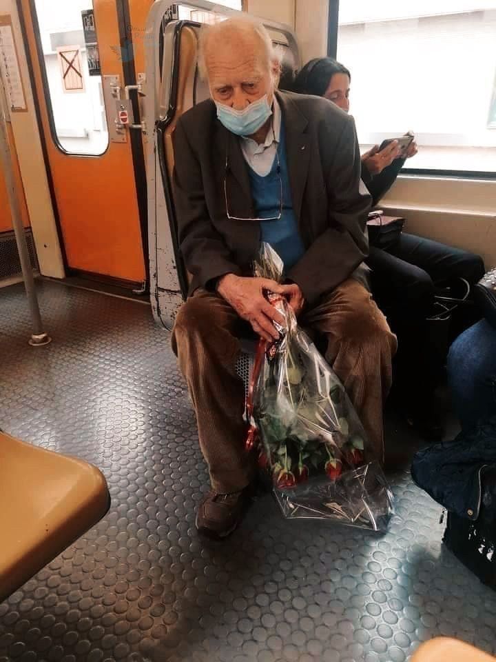 jamal_jamshidi's tweet photo. منم همینطور حاجی ، به خدا منم همینطور  :) 💔 https://t.co/l1Gal9gYf0
