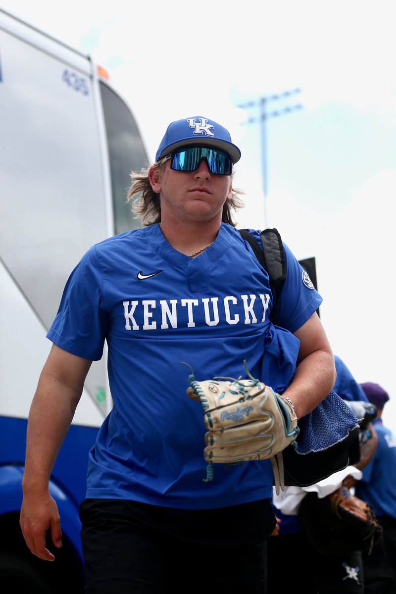 UKBaseball's tweet photo. Game 2. https://t.co/ZD6QXeW3tQ