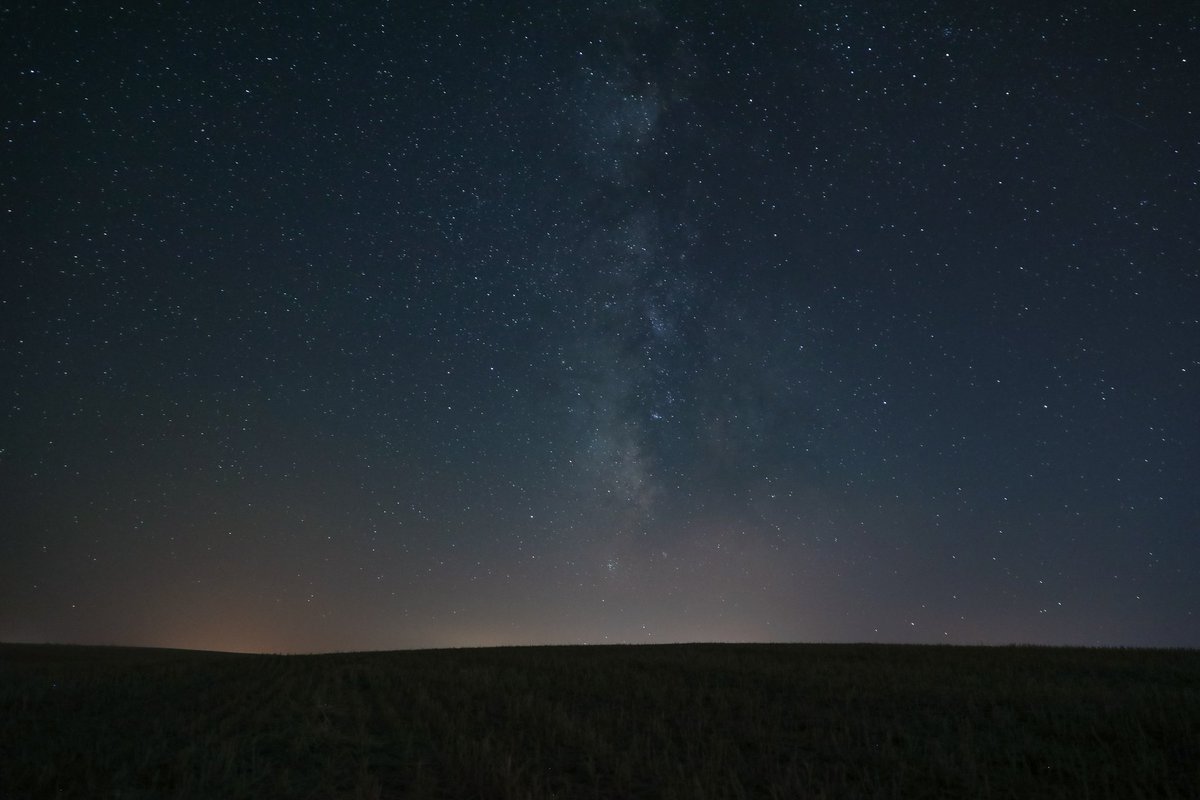 Yıldızları görmediğim gün kadar  zarardayım..