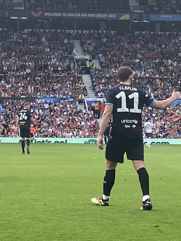 miss_k_h_1's tweet photo. When youβre trying to support England at @socceraid but @samclaflin is on for world ππ ooops #ComeOnSam π₯³ https://t.co/vMfhIeASoa