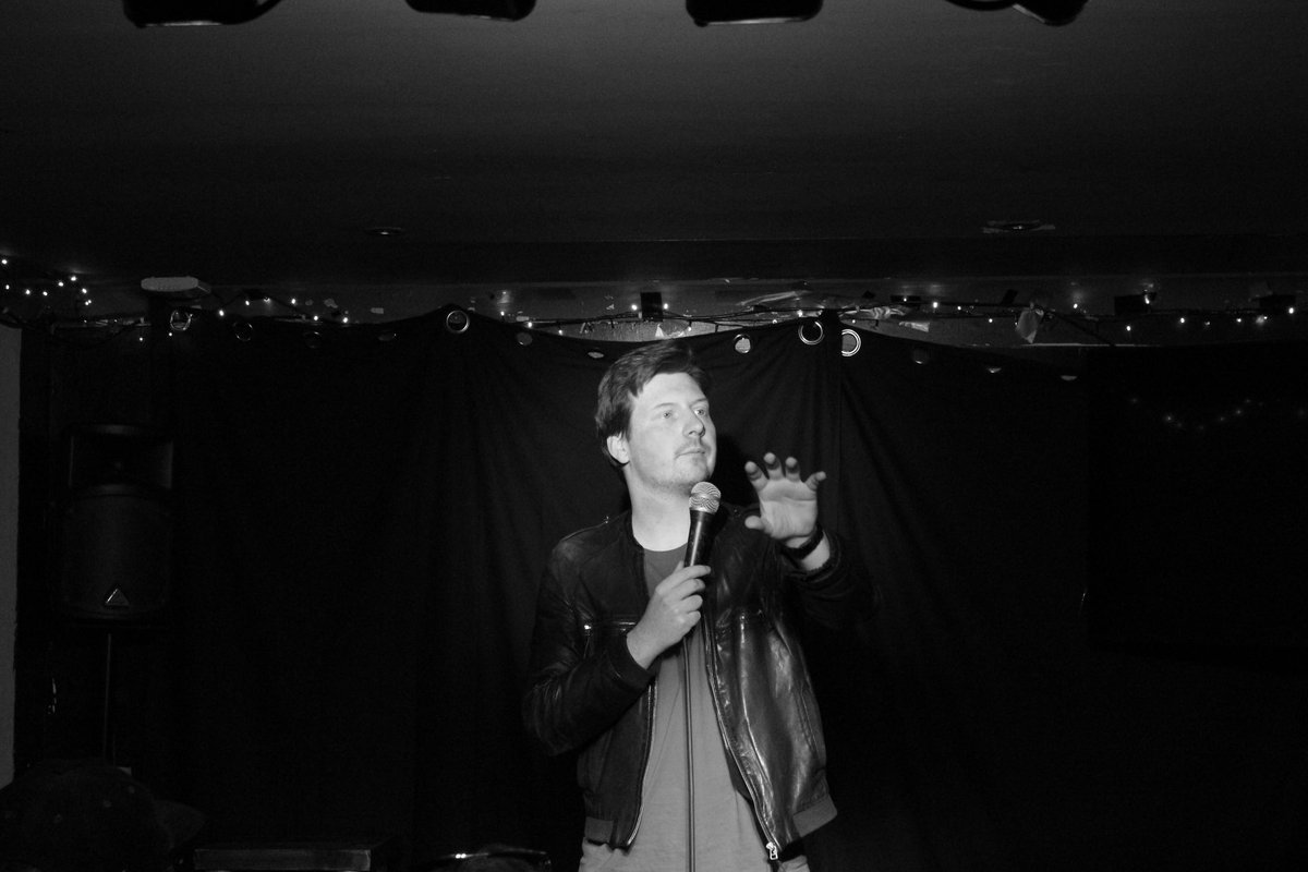 Dave Lynch tweet media