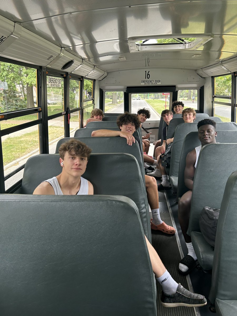 Great practices for our 8th, 9th and JV squads this morning!  Huge shout out to <a href="/JCUMensHoops/">JCU Men's Basketball</a> for hosting our varsity team. Ended up 7-0; good physical games with tough opponents. 40+ <a href="/avonbasketball/">Avon Basketball</a> players getting after it today!!