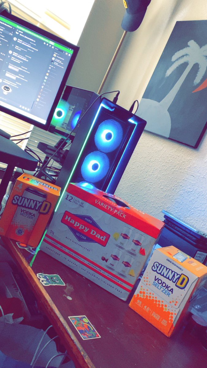NickHall5912's tweet photo. Incredibly happy @happydad has finally made its way to #Michigan

So stoked to try it! @KyleForgeard @stevewilldoit @fullsendpodcast https://t.co/Tibx4fiUvz