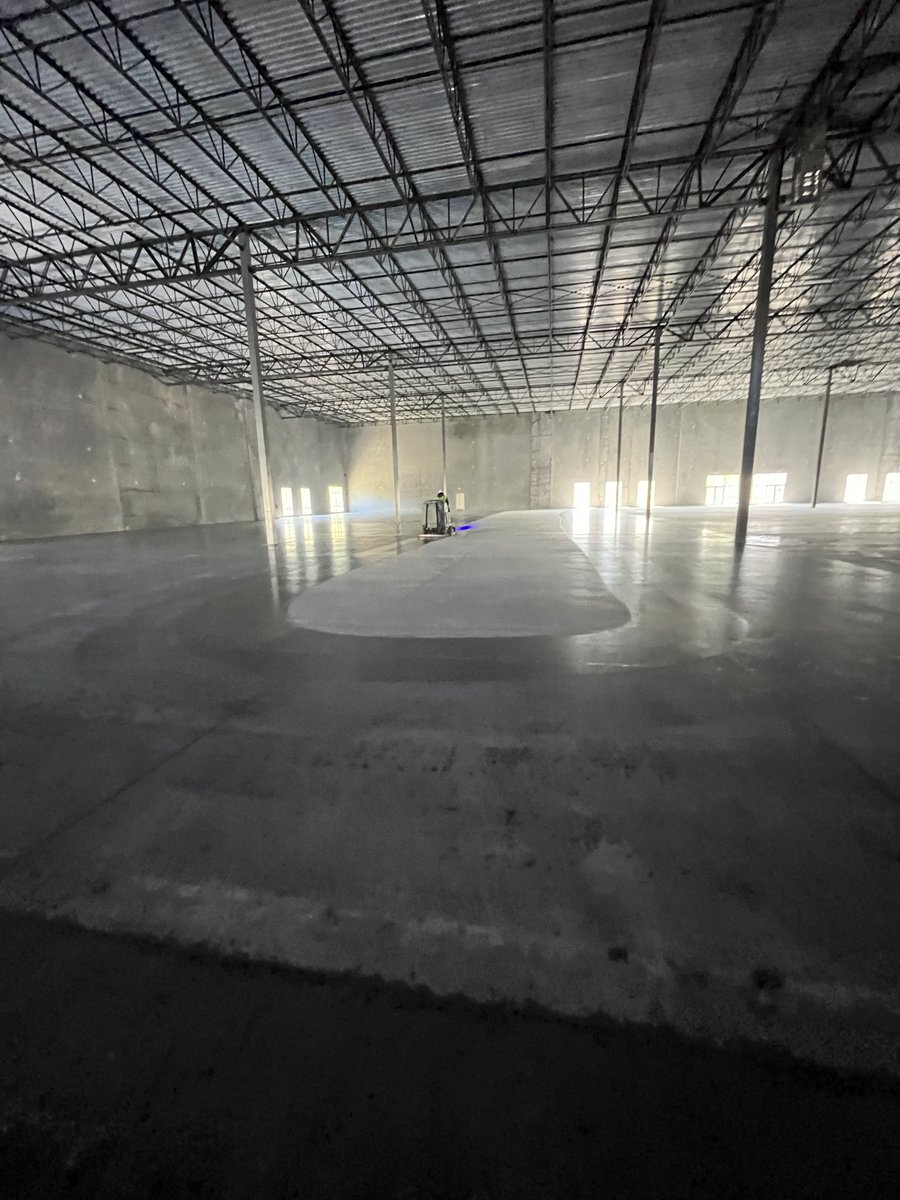 cleanmethod's tweet image. We can tackle the BIG jobs (BIG as in warehouse BIG)!

Get in touch to get a personalized quote! #WeClean
cleanmethod.com/commercial-cle…