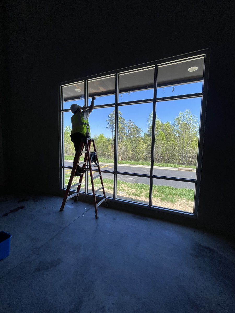 cleanmethod's tweet image. We can tackle the BIG jobs (BIG as in warehouse BIG)!

Get in touch to get a personalized quote! #WeClean
cleanmethod.com/commercial-cle…