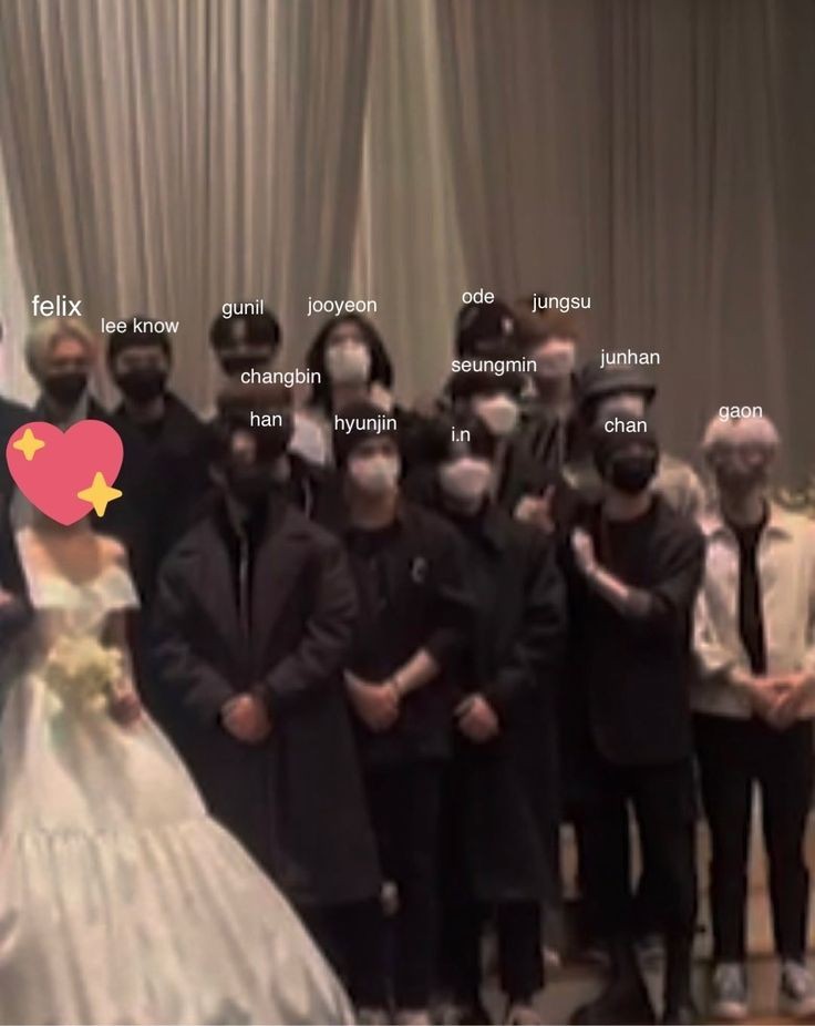 When Stray Kids and Xdinary Heroes attended a JYP STAFF wedding