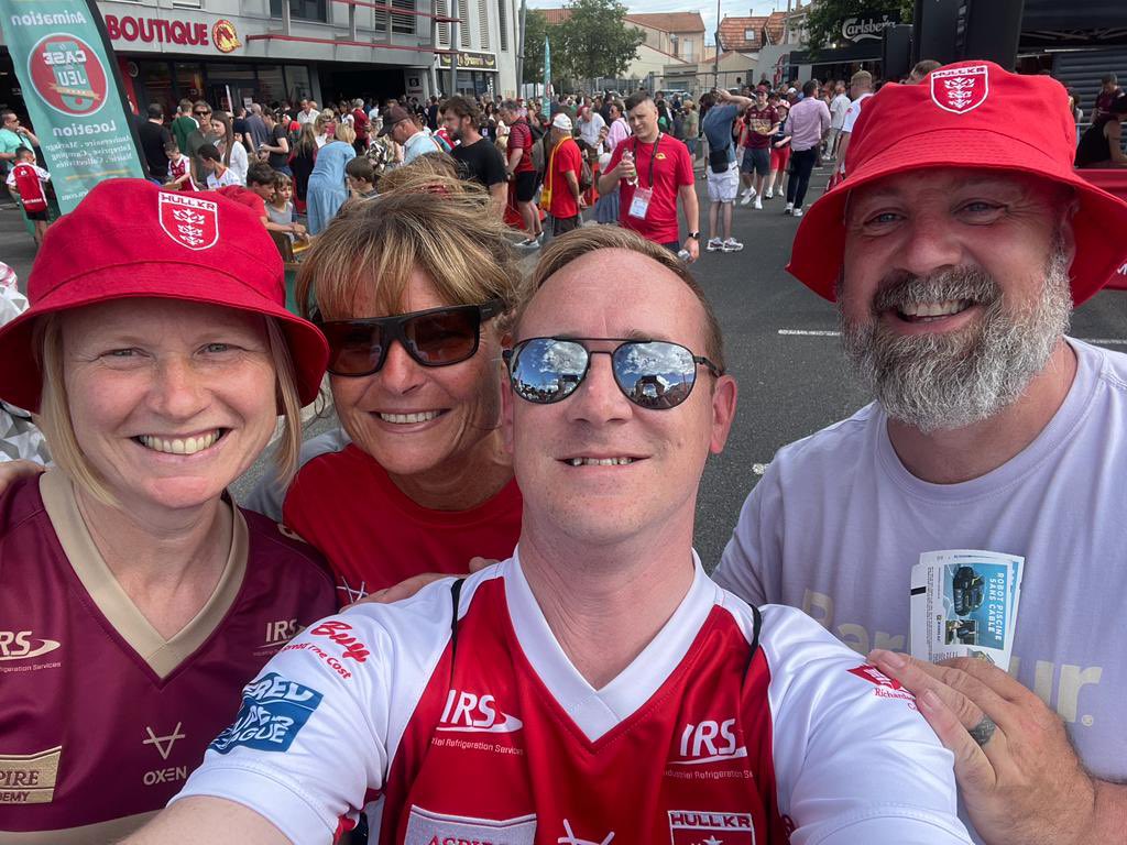 <a href="/SLuckley/">Sam Luckley</a> great to meet your parents in Perpignan Sam, lovely couple 😃