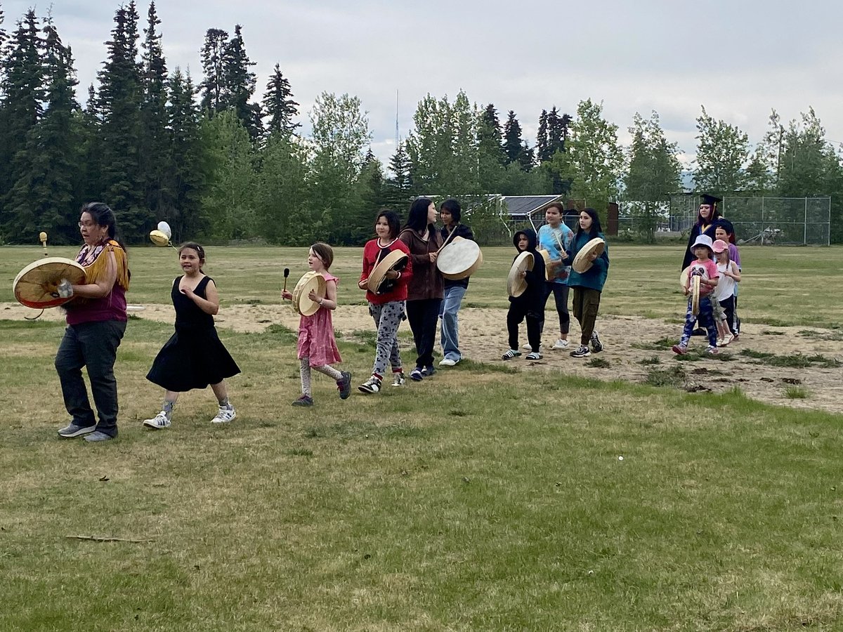 JeremyHarperMLA's tweet photo. Another year has wrapped at Eliza Van Bibber School in Pelly Crossing. Congratulations to all and thank you to Principal Josh Korten and school staff for everything you do! https://t.co/r9M0w8GS80