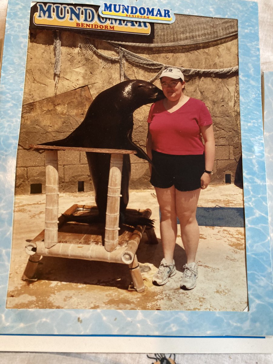 Angieh1199's tweet photo. Found the professional photos. This was such an amazing day. Still can’t believe it was 20 years ago!! #Benidorm #Mundomar https://t.co/5Rb3hQN2Pf