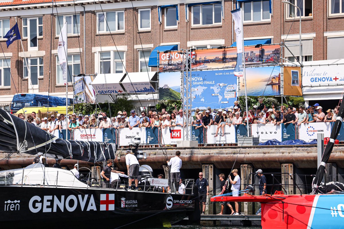 ⛵️| Een geslaagde eerste dag!💥Wat een onwijs warm welkom voor alle zeilers. Koning Willem-Alexander en koningin Máxima zagen vanaf het water een spannende, zonovergoten aankomst. De komende dagen is er ook nog enorm veel te beleven in het Ocean Live Park. Ben je er morgen bij?🤩