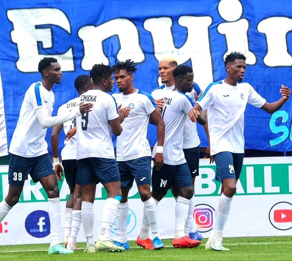 Enyimba, Champions of the 2022/23 NPFL! 

A record-breaking 9th title for the Legendary, Finidi George's men. 

#NPFL23ChampionshipPlayoff