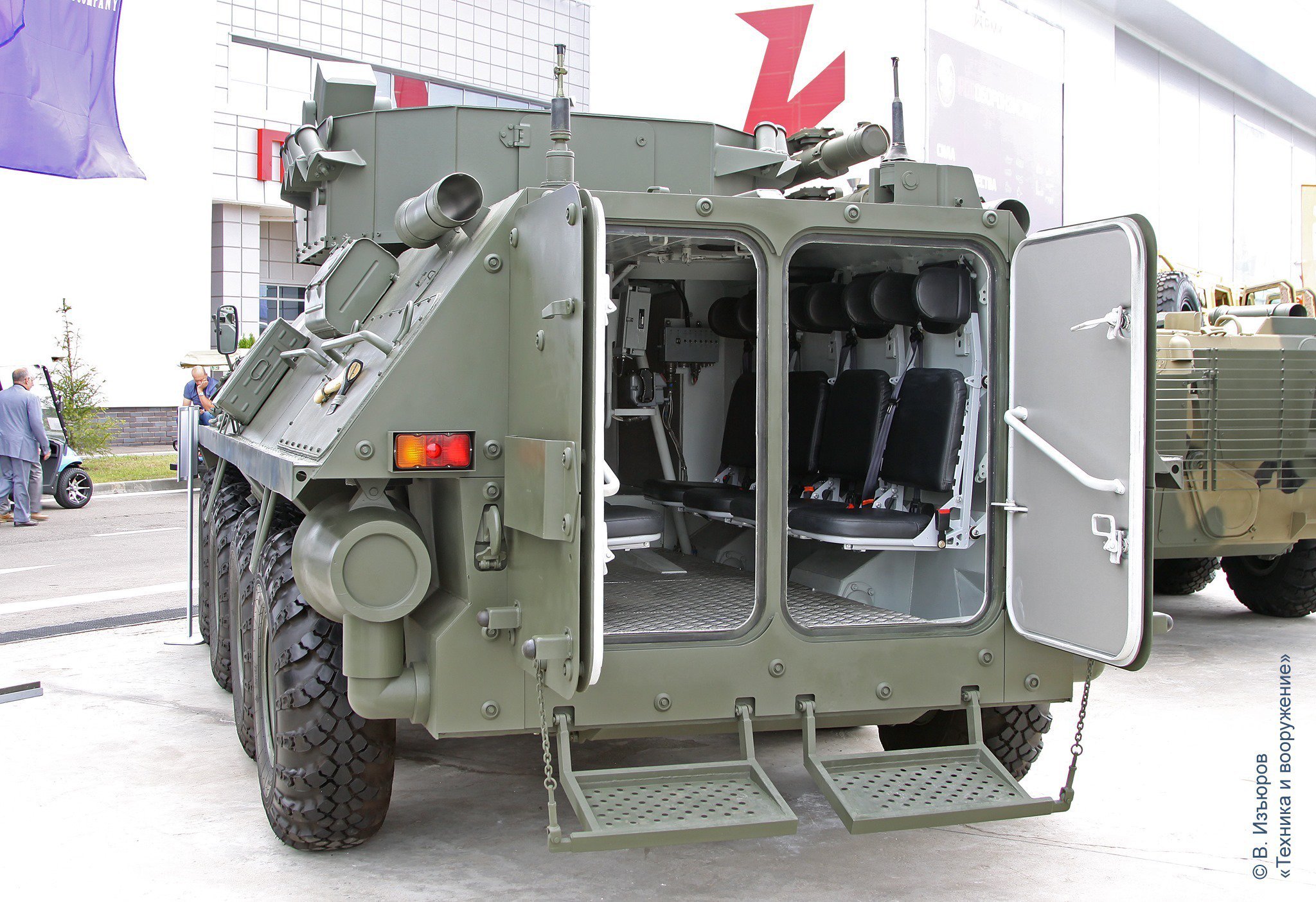 FyXf91baUAAigsu.jpg:large