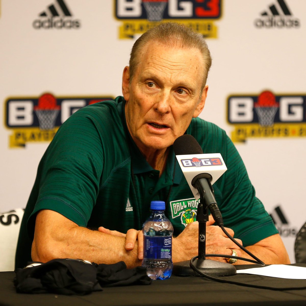 Ball Hogs tweet media