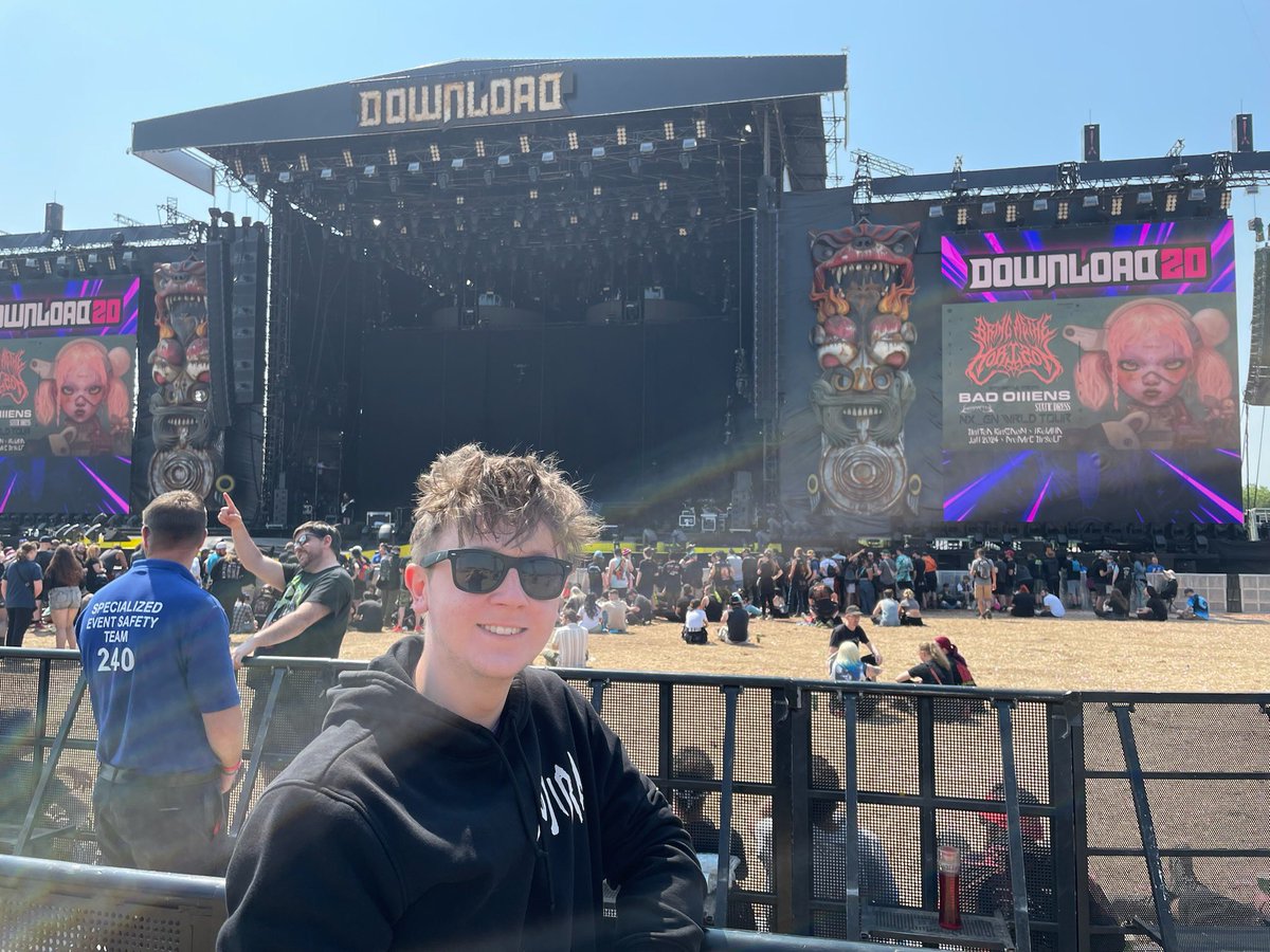 Day 4 of #DownloadFestival and he’s still goin 😂😂 Alfie came home from his biology gcse on Friday & dashed straight back off there 🙌🏼 Now he’s waiting for slipknot English exam in the morning, he is the most chill 16year old ever 😂 He is loving it so much 🖤