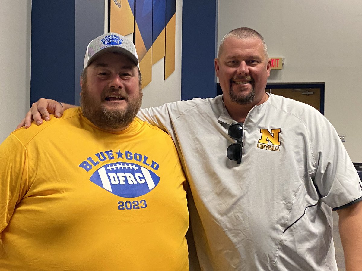 Looking forward to calling the @DFRCBlueGold game Friday night on @FoxSports1290 at 7pm. Pregame 6:30. Brian Timpson and @coachrusselljr are the coaches. #delhs