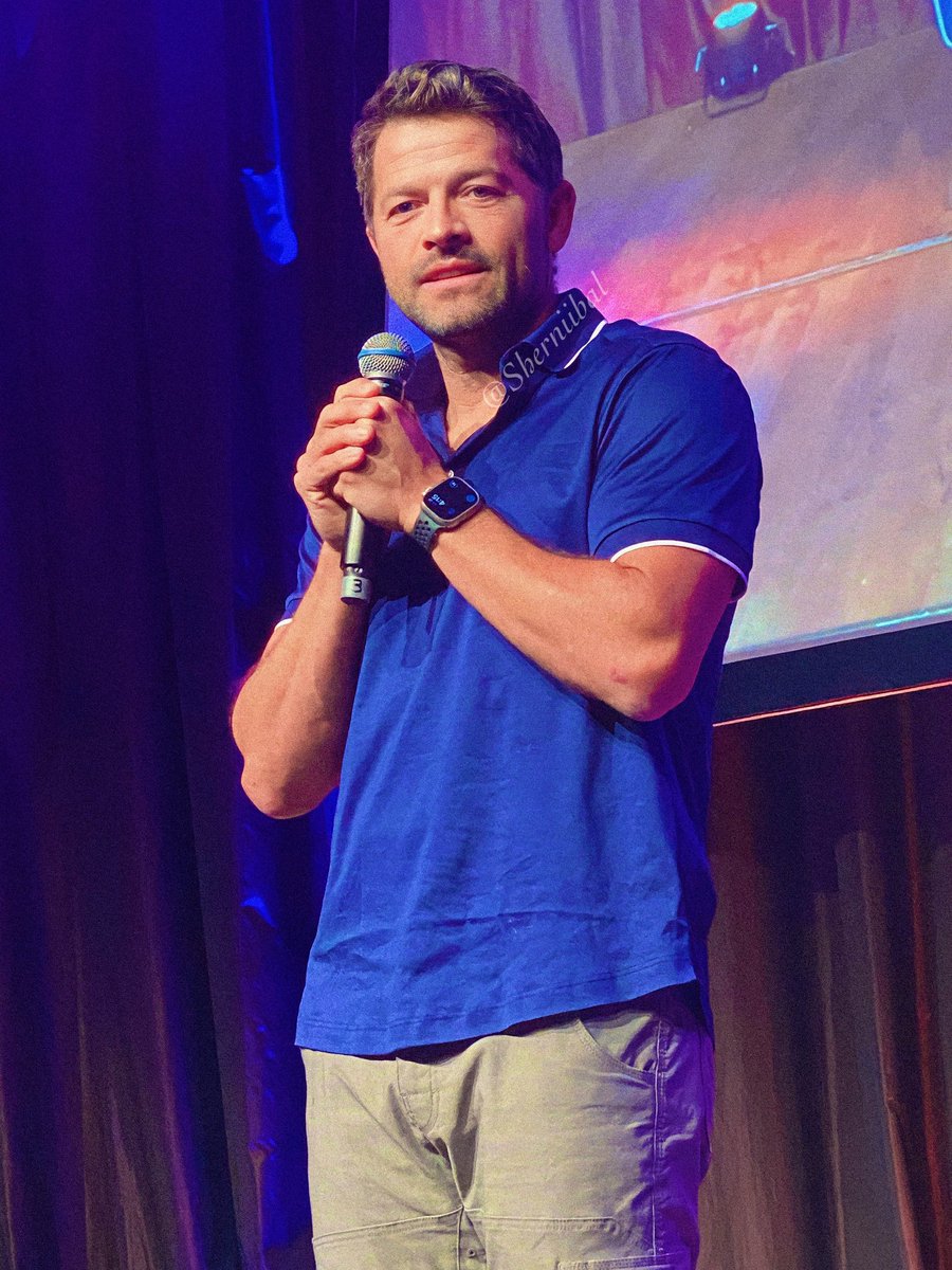 𝗦𝗽𝗼𝗼𝗸𝘆 𝗠𝘂𝗹𝗱𝗲𝗿 🛸 on Twitter "POV Misha Collins is staring at you"