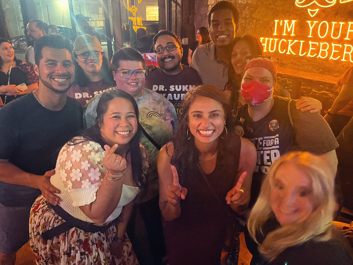 Bexar County Young Democrats (@bexaryd) on Twitter photo 🧵 CONGRATULATIONS to our endorsed candidate and your next D1 city councilwoman <a href="/DrSukhD1/">Dr. Sukh Kaur</a> for her election win last night!
We’re confident that Dr. Kaur will bring new perspectives to the office as the first person of South Asian and Sikh descent to be elected to city council! 🧵 CONGRATULATIONS to our endorsed candidate and your next D1 city councilwoman <a href="/DrSukhD1/">Dr. Sukh Kaur</a> for her election win last night!
We’re confident that Dr. Kaur will bring new perspectives to the office as the first person of South Asian and Sikh descent to be elected to city council!