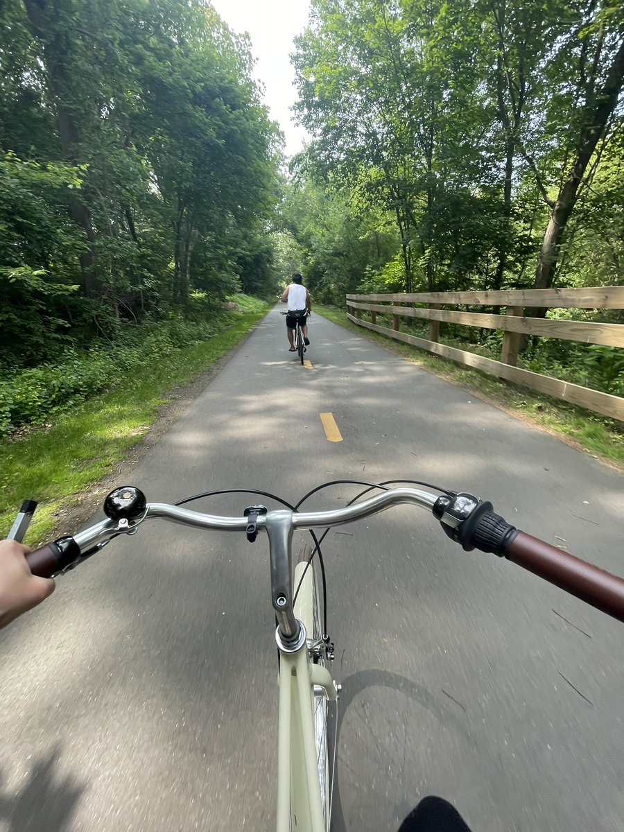 esibear's tweet photo. Bike ride was so nice today 🤍 https://t.co/w5qgCBdLVv