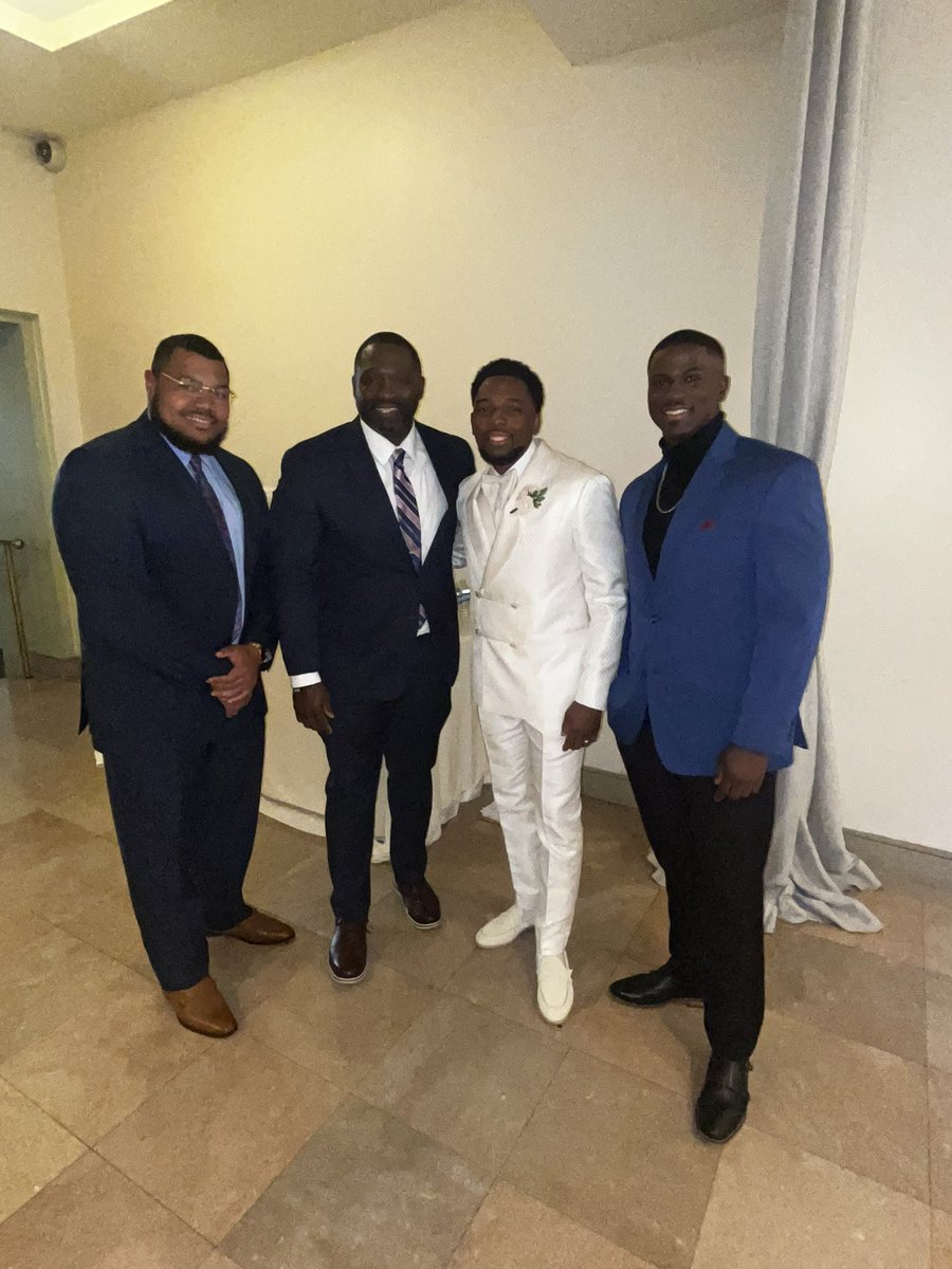LGlenn_FCS_AD's tweet image. Got a chance to witness one of my former @WekivaSports student-athletes get married yesterday. Educators and ADs…this is why we do what we do! I’m so proud of the man you’ve become @JBrownFromDTown!  If you guys ever need me, you know I’m close by! #CoachGlenn #anotherwin