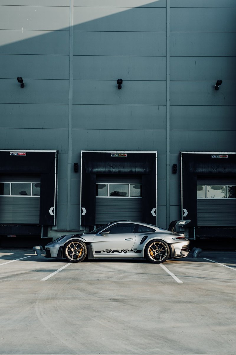 EsliKuipers's tweet photo. A couple more #Porsche https://t.co/rDgN0NJy0r
