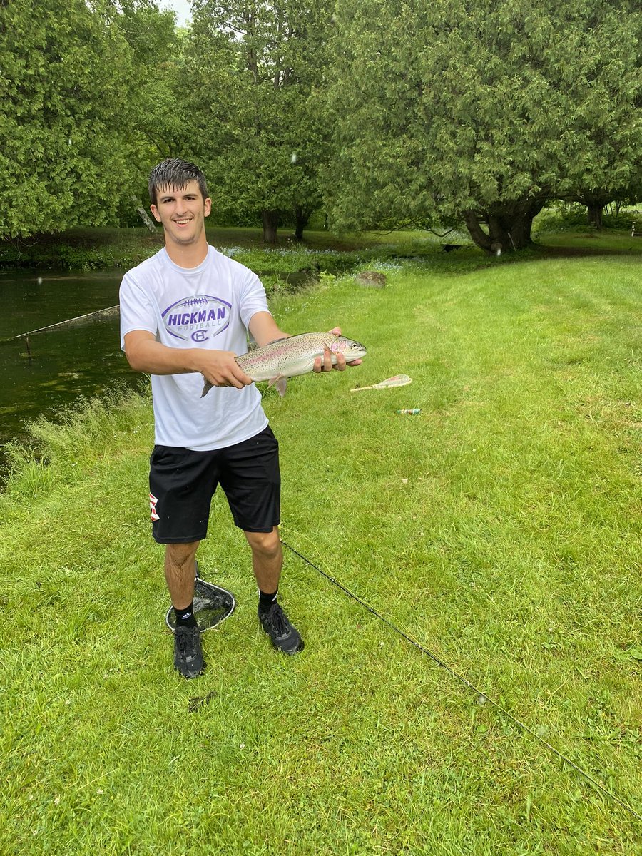 Loribeth777's tweet photo. University of St. Thomas, MN thanks for the invite! Minnesota fishing is good too!
Caleb Richardson 
QB Class of 2025

@HickmanFootball  @HickmanRecruit @caleb63065410 @UST_Football https://t.co/n7tTrJ3BhI